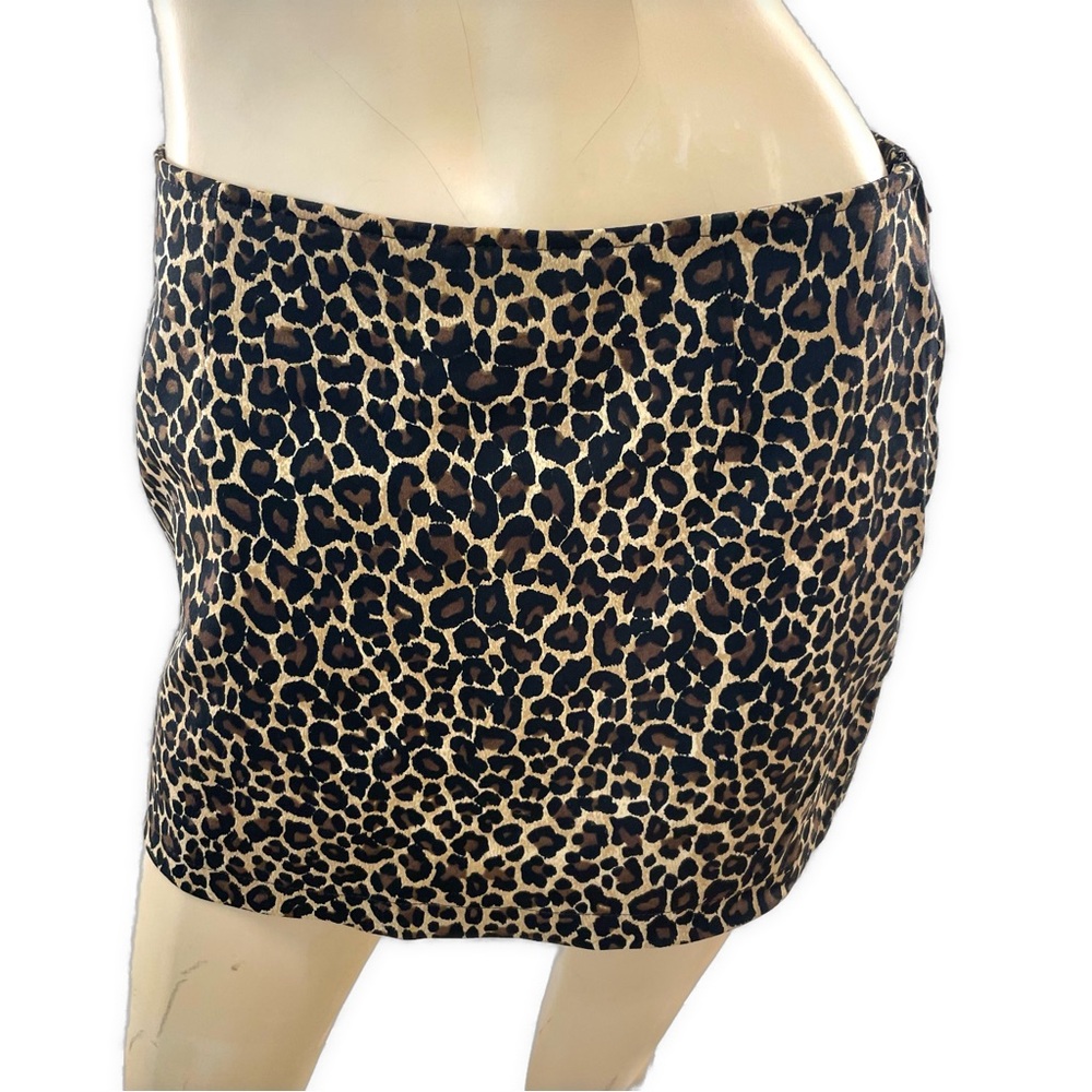 Moschino- Vintage Leopard Print Mini Skirt- 8